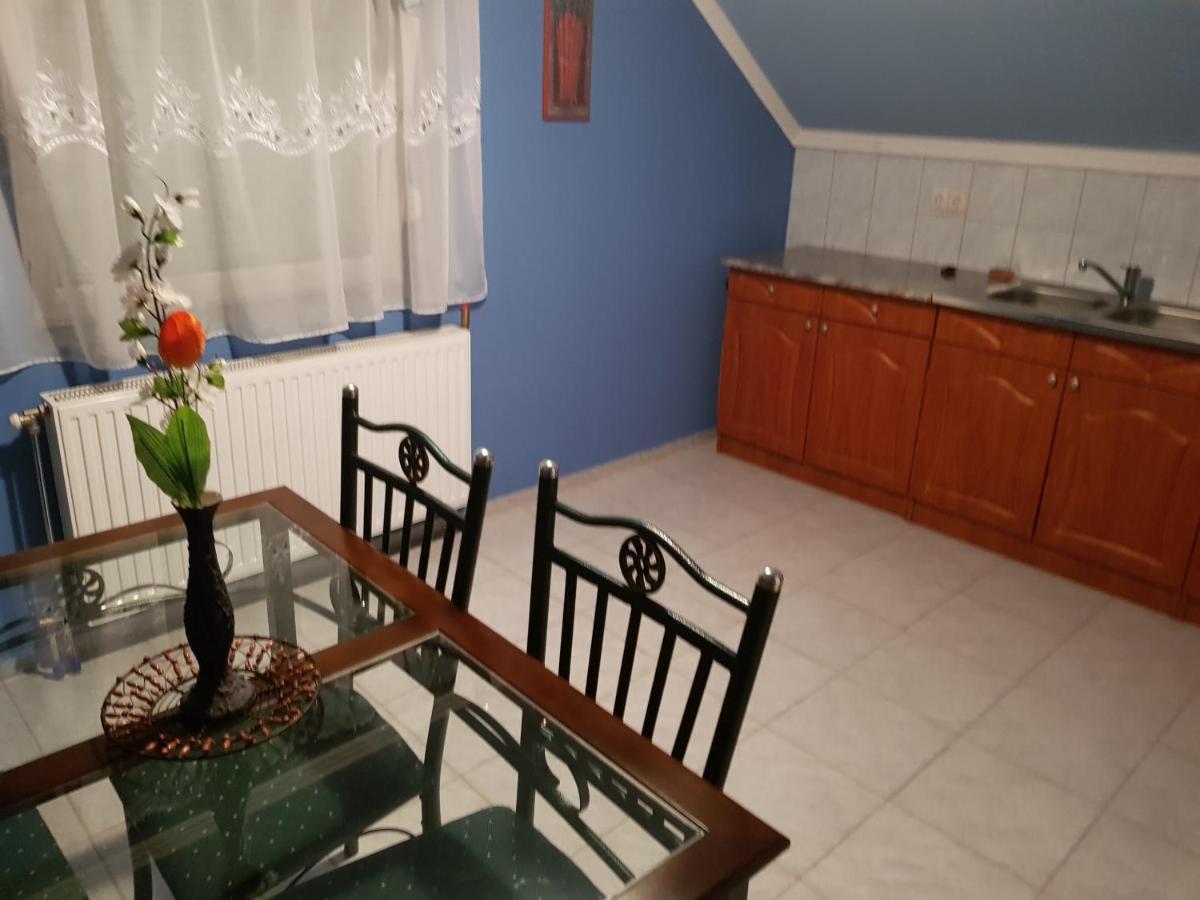 Apartamento Fűvészkert Lengyeltoti Exterior foto